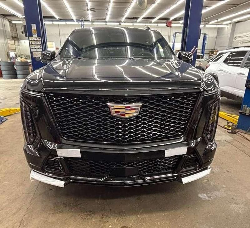Negro Nuevo 2025 Cadillac Escalade SUV | 295.000 € - Imagen 1/4
