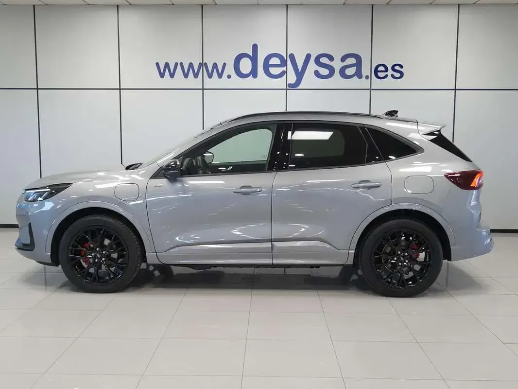 Nuevo Ford Kuga ST-Line X 242 CV (177 kW) 2026 Plateado SUV