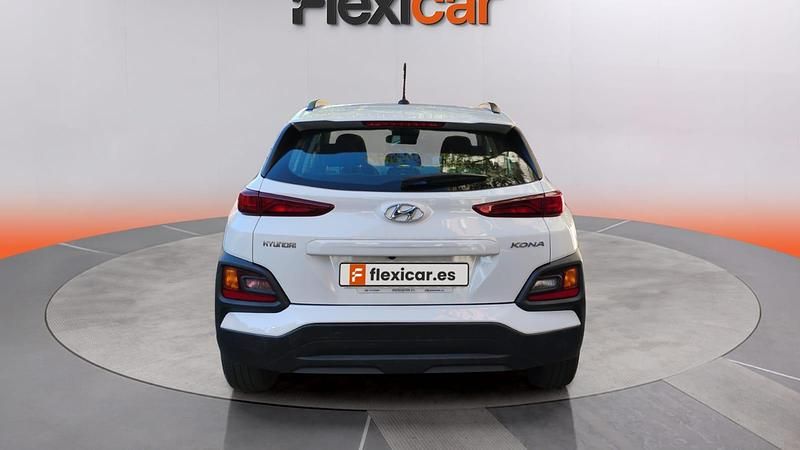 Usado Hyundai Kona 120 CV (88 kW) 2020 Blanco SUV