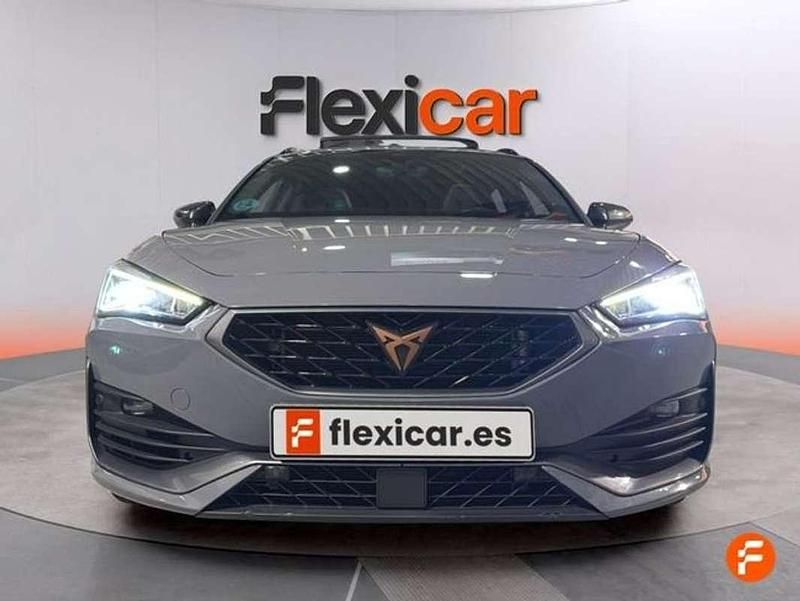 Begagnad Cupra Leon VZ 300 HK (220 kW) 2022 Grå Halvkombi
