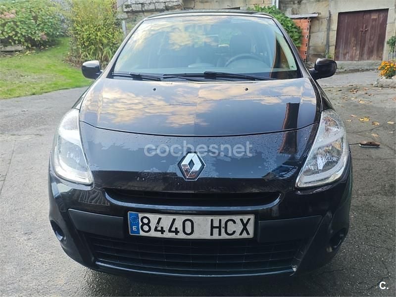 Usado Renault Clio II Business 75 CV (55 kW) 2011 Negro Berlina