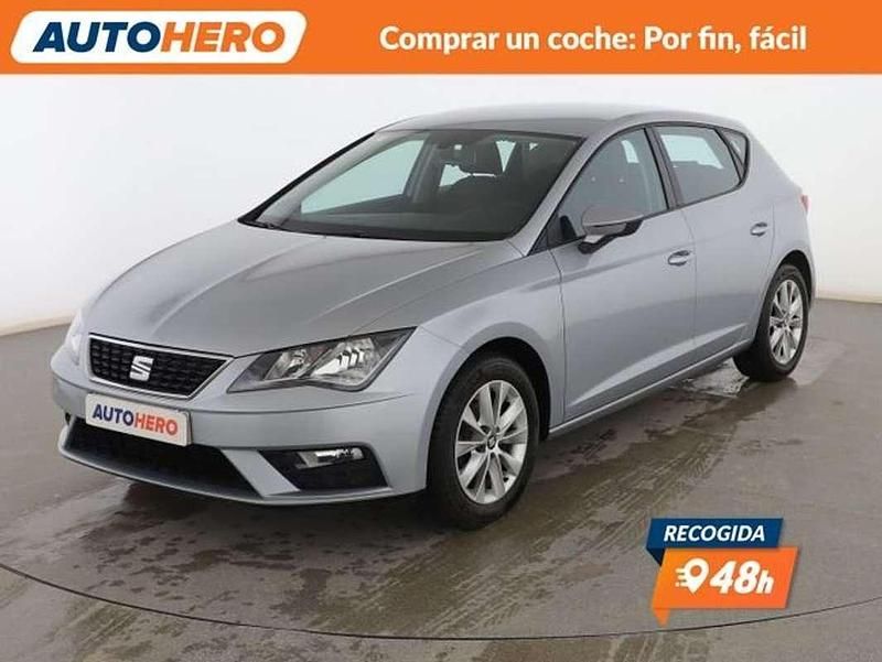Usado Seat Leon Style 110 CV (80 kW) 2018 Gris Utilitario