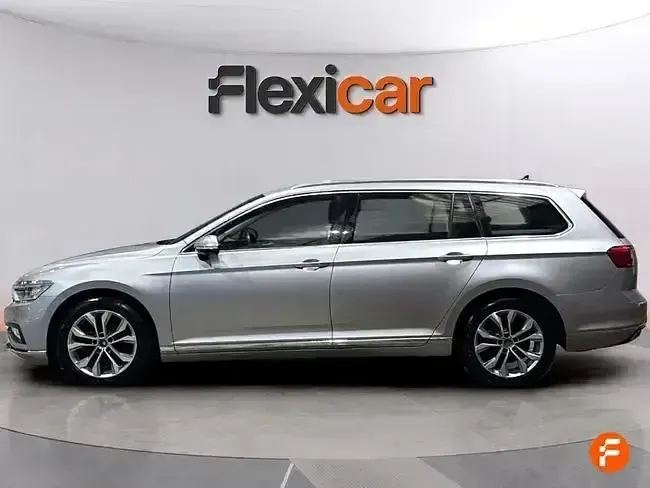 Usado VW Passat 190 CV (139 kW) 2020 Gris Familiar