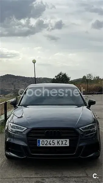 Usado Audi A3 150 CV (110 kW) 2019 Negro Berlina