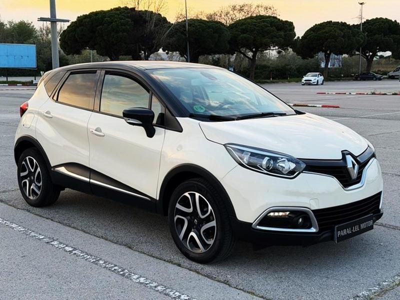 Usado Renault Captur Intens 90 CV (66 kW) 2016 Blanco SUV
