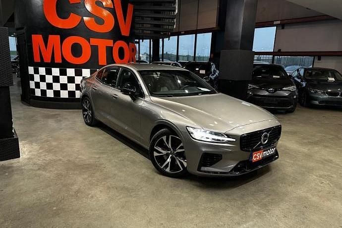 Usado Volvo S60 R-Design 340 CV (250 kW) 2021 Berlina