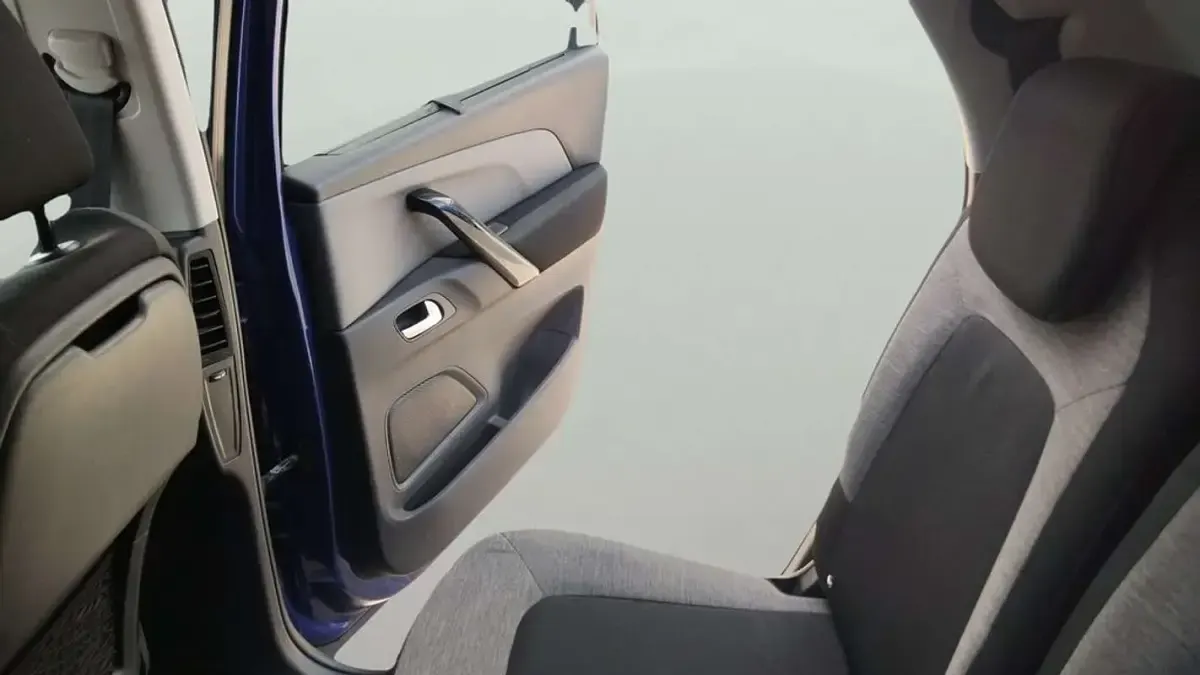 Usado Citroën C4 Picasso Feel 131 CV (96 kW) 2017 Azul Monovolumen