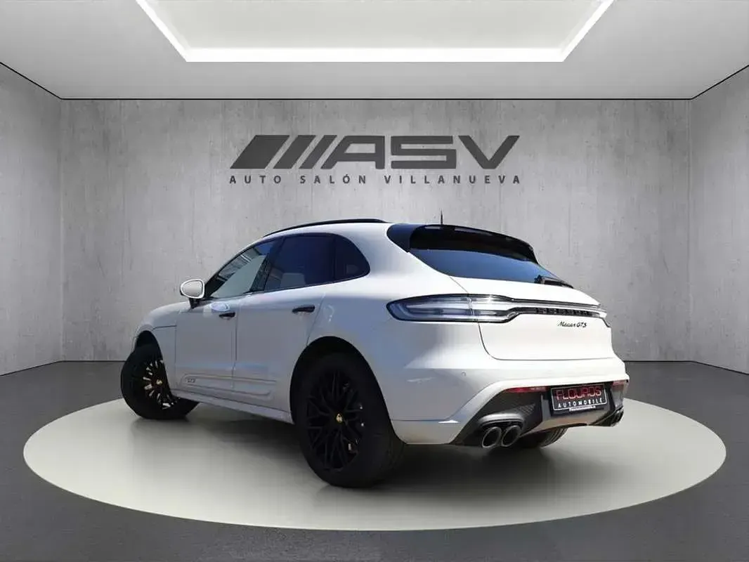 Usado Porsche Macan 441 CV (324 kW) 2023 Gris SUV