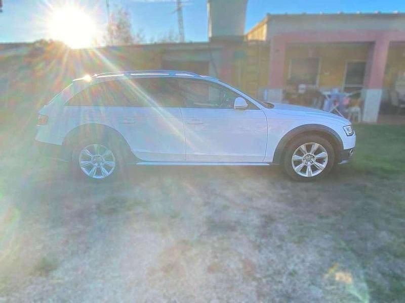 Usado Audi A4 Premium 241 CV (177 kW) 2015 Blanco Familiar