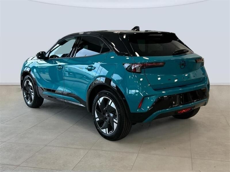 Usado Opel Mokka-e 114 kW (156 HP) 2024 Verde SUV