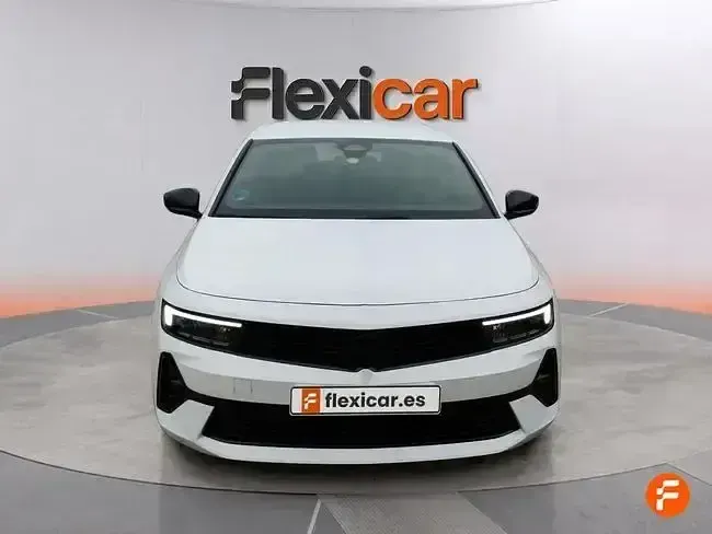 Usado Opel Astra Elegance 130 CV (95 kW) 2023 Blanco Utilitario