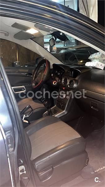 Usado Opel Antara Enjoy 150 CV (110 kW) 2007 Negro SUV