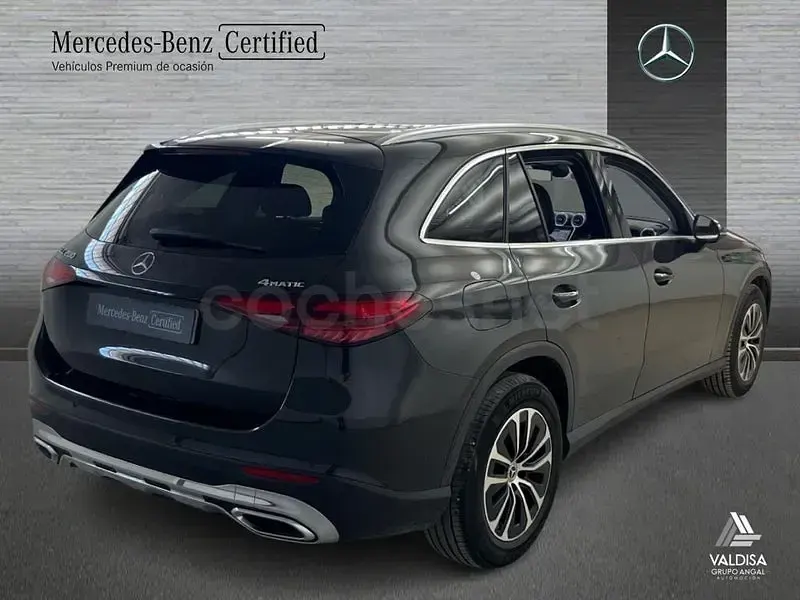 Usado Mercedes GLC200 204 CV (150 kW) 2025 Gris / plata SUV