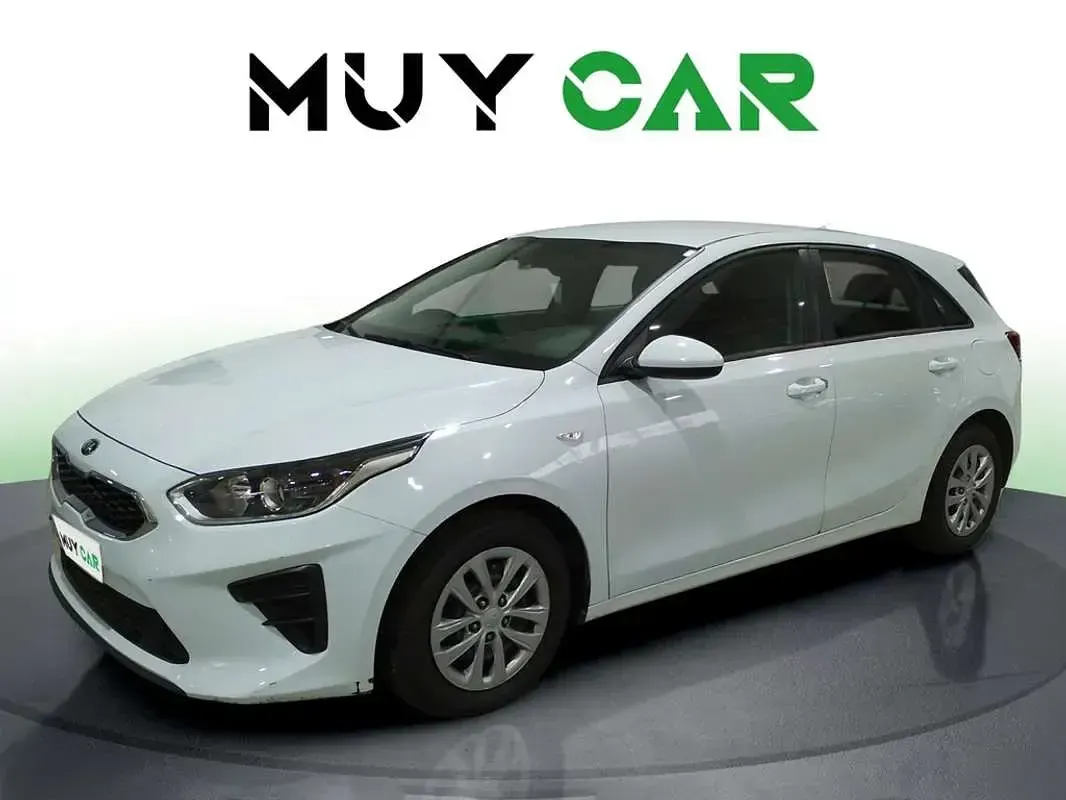 Usado Kia Ceed 101 CV (74 kW) 2020 Blanco Utilitario