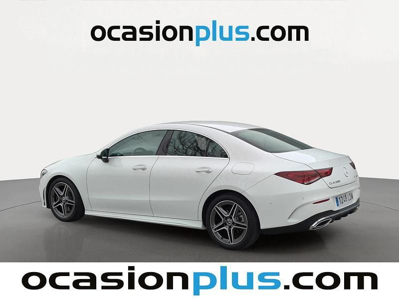 Usado Mercedes CLA200 163 CV (119 kW) 2019 Blanco Berlina