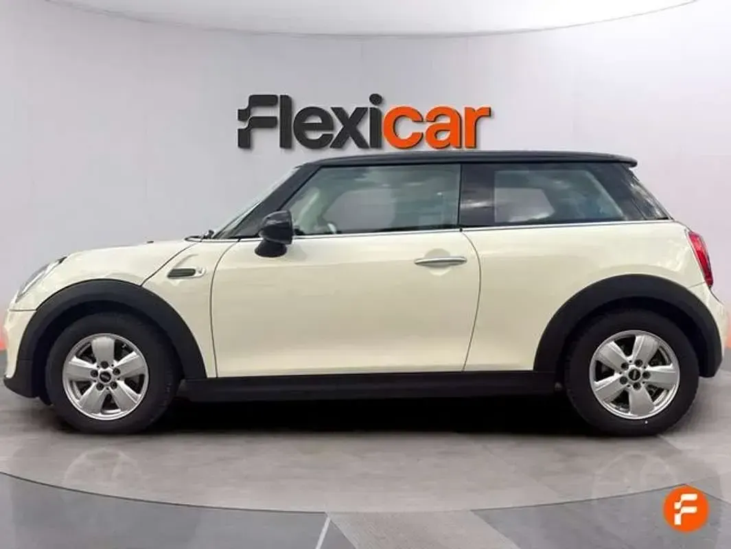 Usado Mini Cooper D 116 CV (85 kW) 2018 Blanco Utilitario