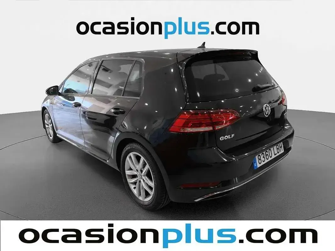 Usado VW Golf VII Advance 131 CV (96 kW) 2019 Negro Utilitario