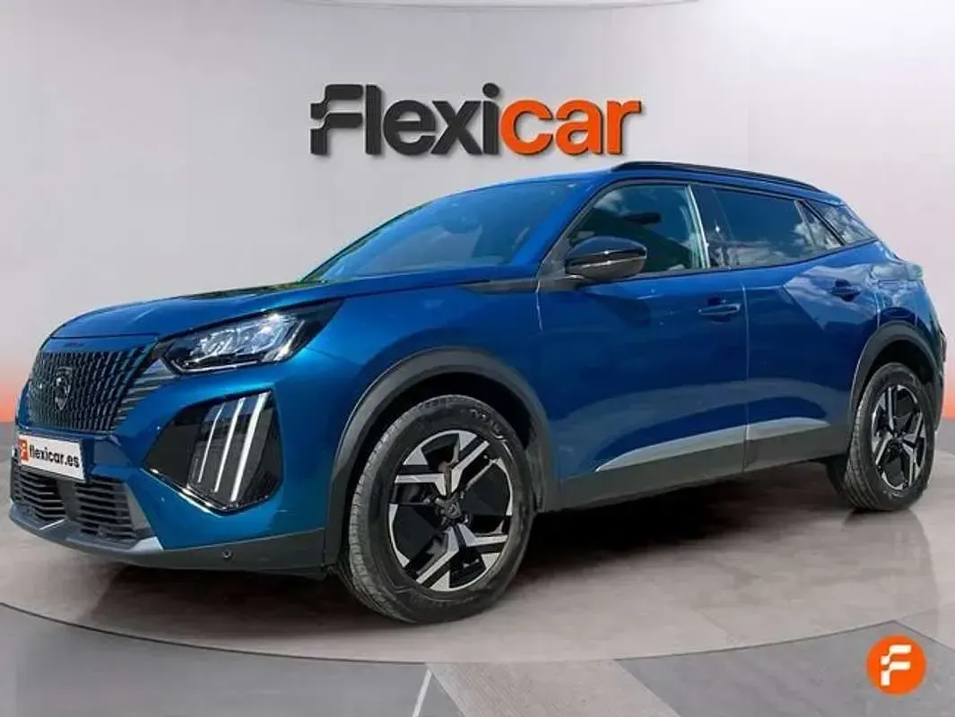 Usado Peugeot 2008 Allure 101 HP (74 kW) 2025 Azul SUV