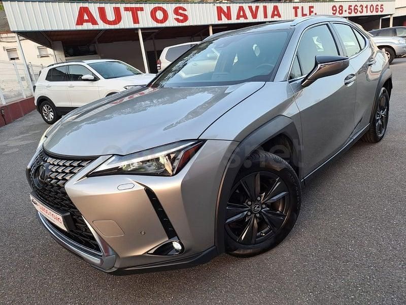 Usado Lexus UX Business Edition 184 CV (135 kW) 2023 Beige SUV