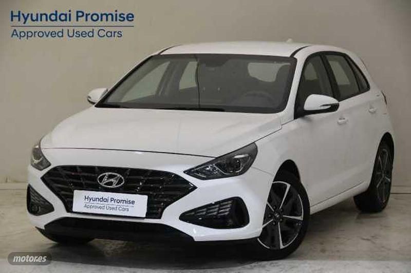 Atlas white Usado 2024 Hyundai i30 | 19.790 € (Precio justo) - Imagen 1/4