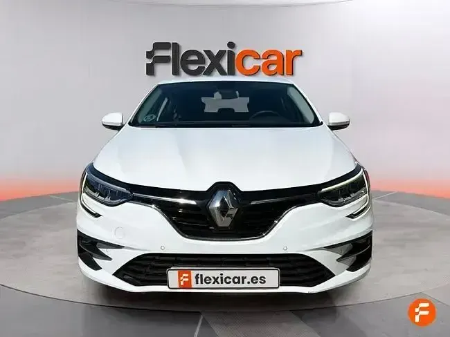 Usado Renault Mégane II Equilibre 115 CV (84 kW) 2023 Blanco Berlina