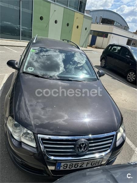Negro Usado 2006 VW Passat Advance Familiar | 3800 € (Precio justo) - Imagen 1/3