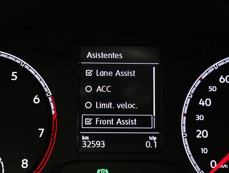 Blanco Usado 2021 VW T-Roc Advance SUV | 23.990 € (Precio justo) - Imagen 1/4