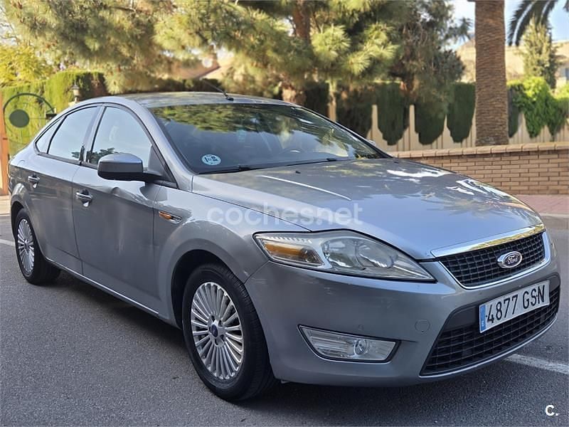 Usado Ford Mondeo 125 CV (91 kW) 2009 Gris / plata Berlina