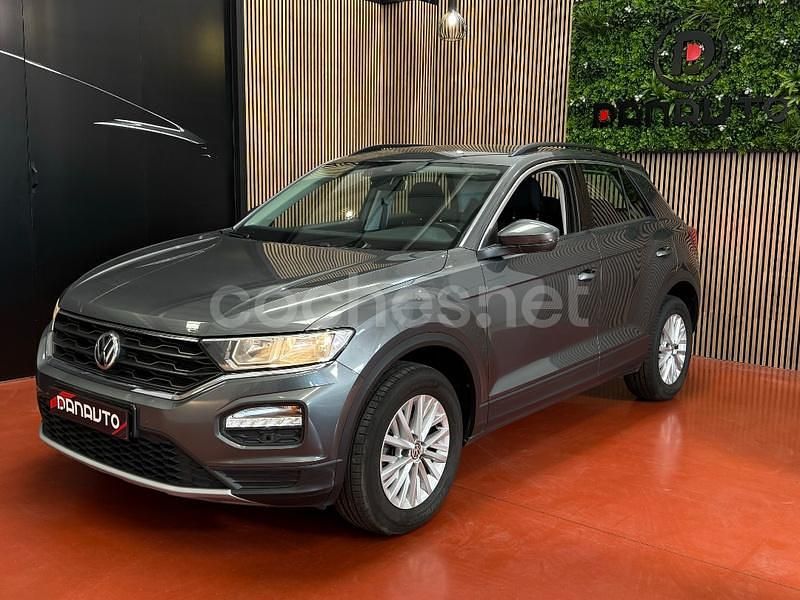Usado VW T-Roc Advance 115 CV (84 kW) 2020 Gris / plata SUV