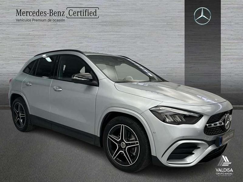 Usado Mercedes GLA200 163 CV (119 kW) 2025 SUV