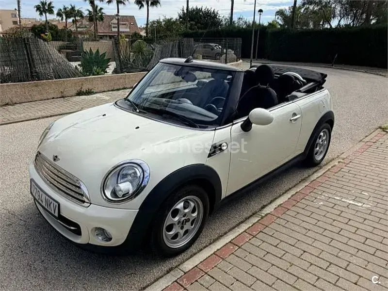 Usado Mini Cooper Cabriolet 122 CV (89 kW) 2013 Beige Descapotable