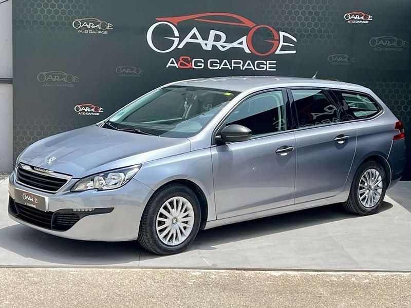 Usado Peugeot 308 SW Access 99 CV (72 kW) 2016 Gris Familiar