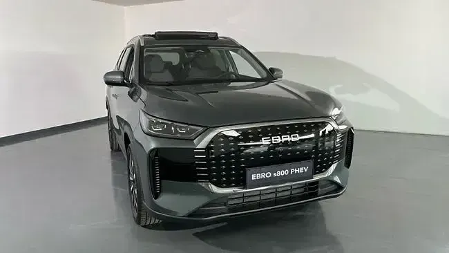 Nuevo Ebro s800 Luxury 278 CV (204 kW) 2026 Gris SUV