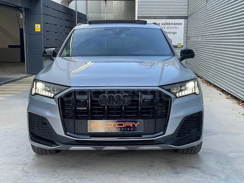 Usado Audi Q7 286 CV (210 kW) 2022 Gris / plata SUV