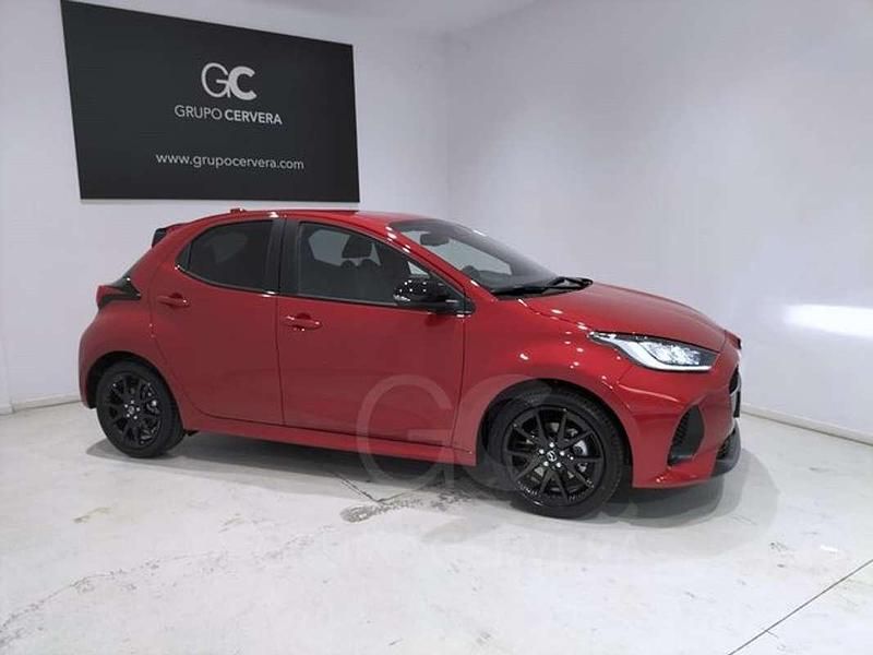 Nuevo Mazda 2 Homura-Line 116 CV (85 kW) 2025 Rojo Utilitario
