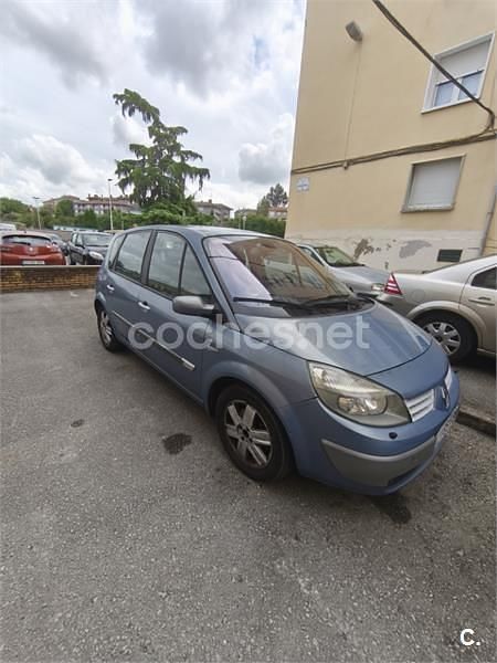 Azul Usado 2006 Renault Scénic II Privilege Monovolumen | 2500 € (Precio justo) - Imagen 1/4