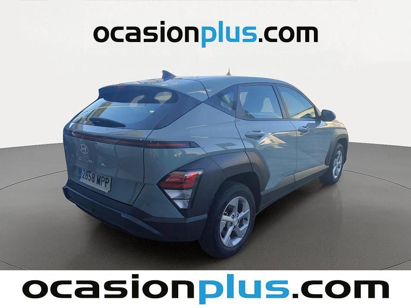 Usado Hyundai Kona 120 CV (88 kW) 2024 Verde SUV