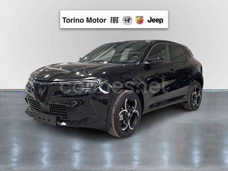 Negro Nuevo 2025 Alfa Romeo GT Junior SUV | 32.750 € - Imagen 1/4