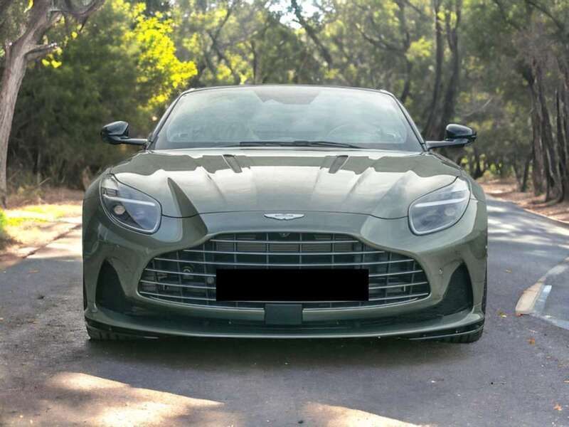 Gris Usado 2024 Aston Martin DB12 Coupe | 299.900 € - Imagen 1/4