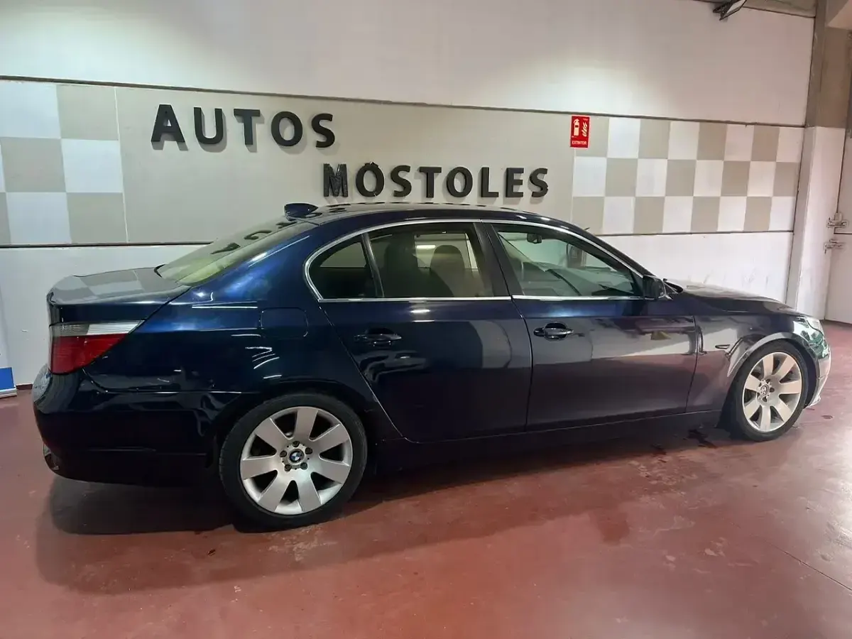 Usado BMW 535 272 CV (200 kW) 2005 Azul Berlina