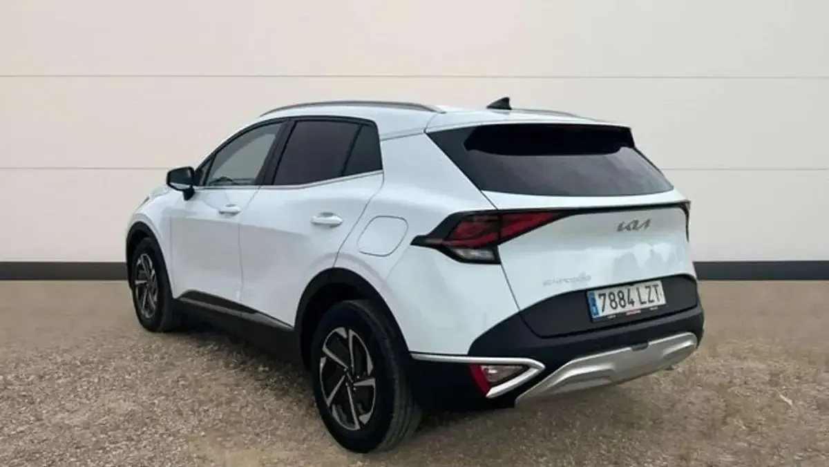 Usado Kia Sportage 152 CV (111 kW) 2022 Blanco SUV