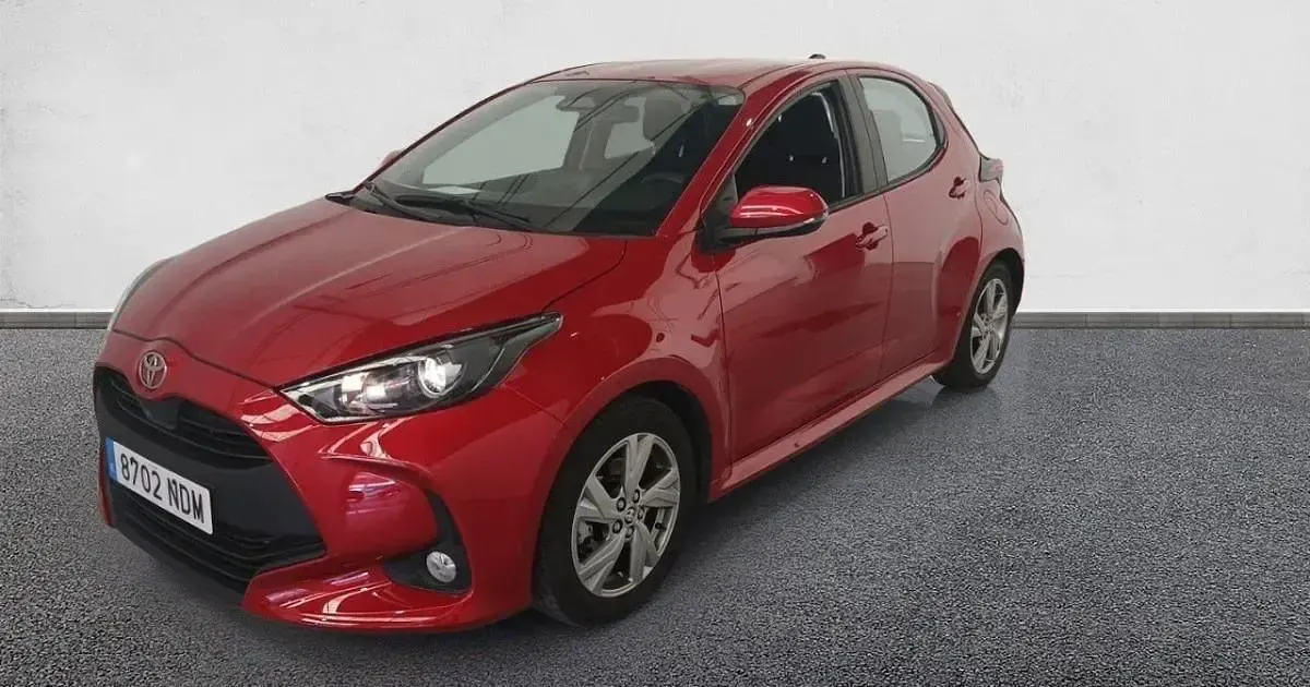 Usado Toyota Yaris Active 116 CV (85 kW) 2025 Utilitario