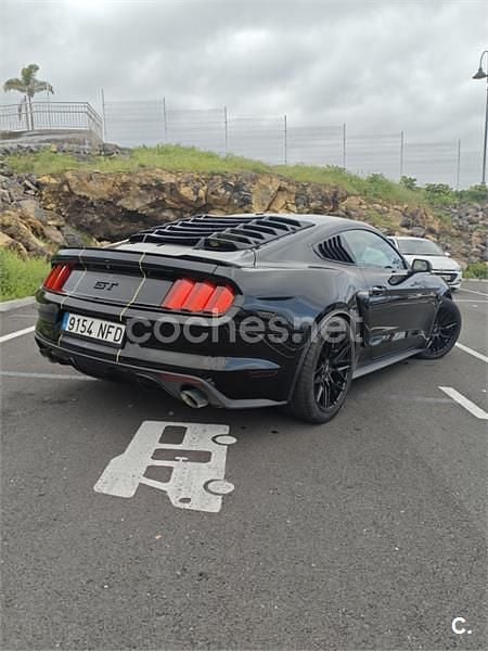 Usado Ford Mustang GT 418 CV (307 kW) 2018 Negro Coupe