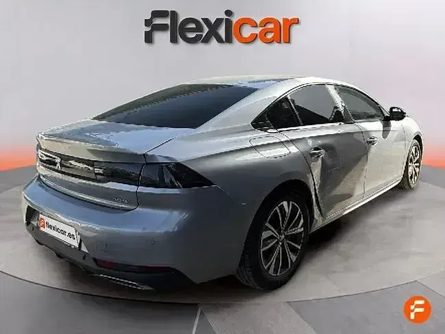 Usado Peugeot 508 Allure 130 CV (95 kW) 2021 Gris