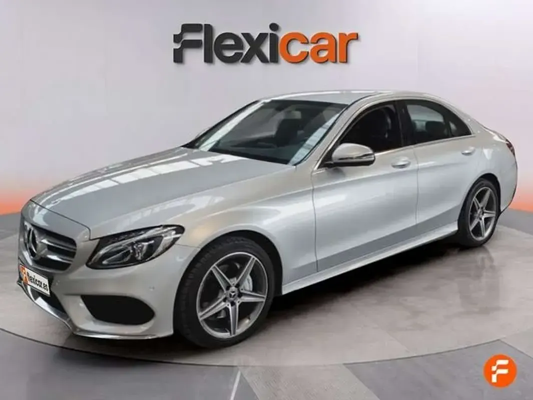 Usado Mercedes C220 AMG line 170 CV (125 kW) 2017 Gris Berlina