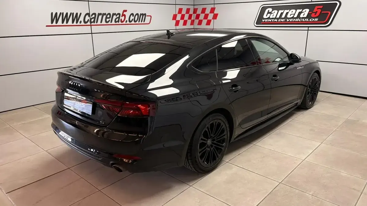 Usado Audi A5 Sportback 190 CV (139 kW) 2019 Gris Utilitario