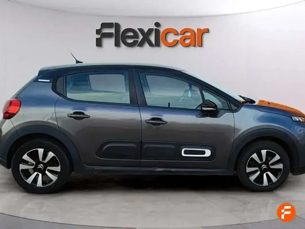 Usado Citroën C3 Feel 83 CV (61 kW) 2022 Gris Utilitario