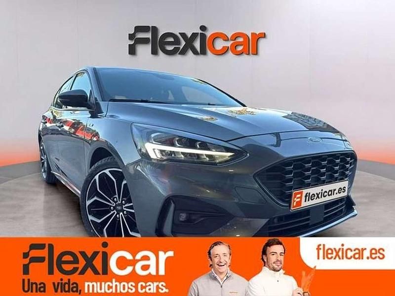Usado Ford Focus ST-Line X 125 CV (91 kW) 2020 Gris Utilitario