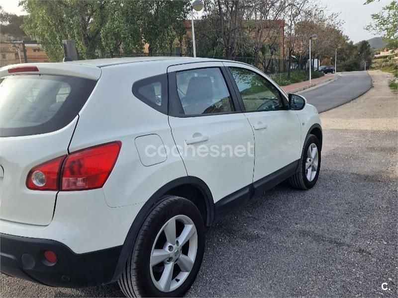 Usado Nissan Qashqai Acenta 115 CV (84 kW) 2009 Blanco SUV