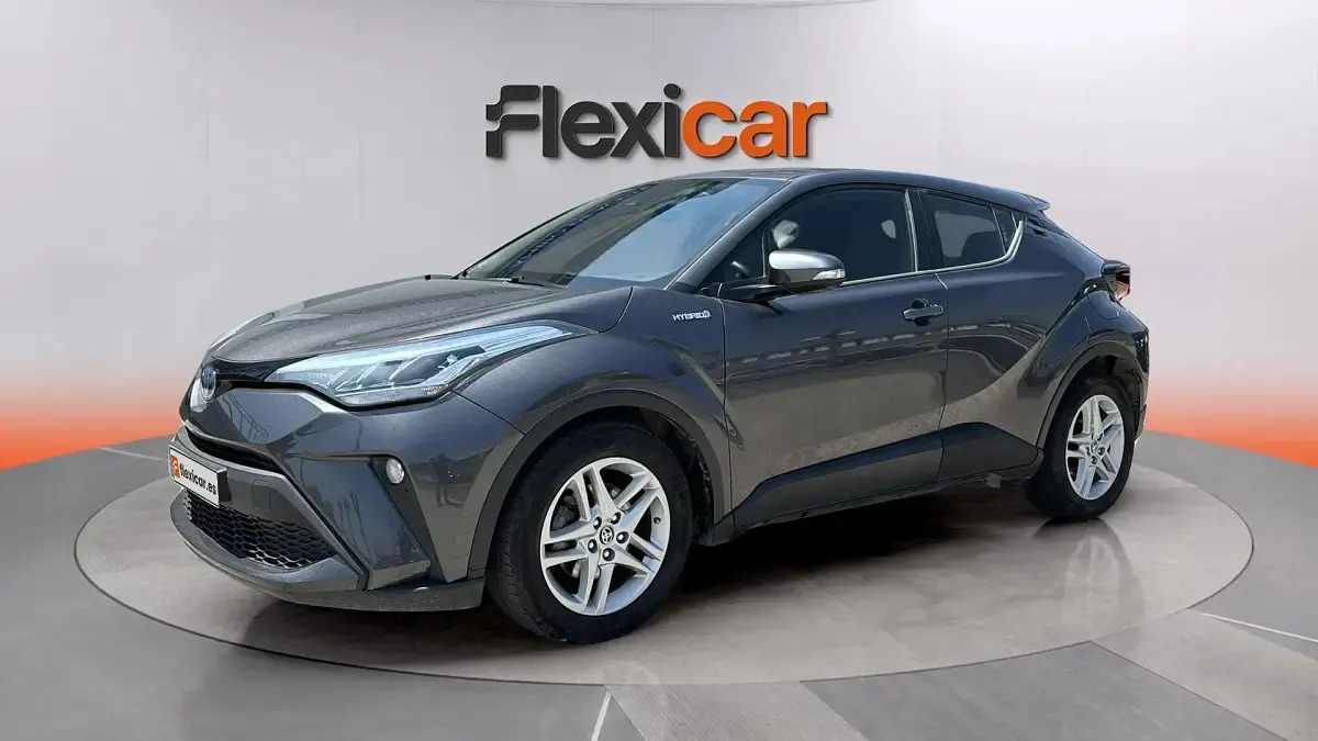 Usado Toyota C-HR Active 122 CV (89 kW) 2021 Gris SUV
